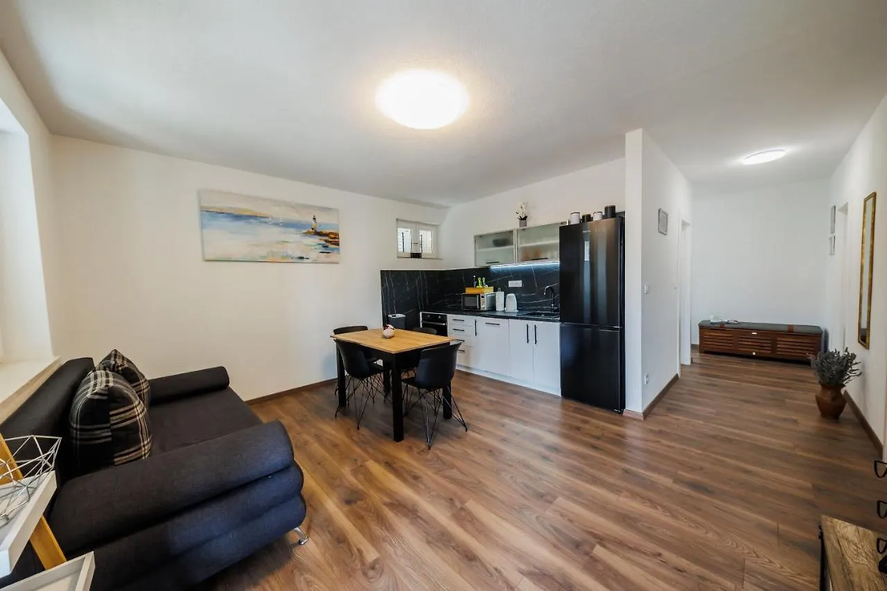 Apartman Ope Apartment Kastela