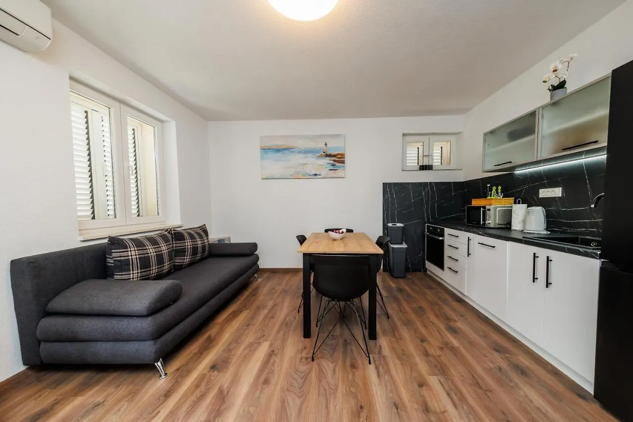 Apartman Ope Apartment Kastela